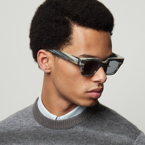 BRAND NEW D&G DG4413 342887 Grey Marble Grey Square Unisex Sunglasses - Picture 10 of 10